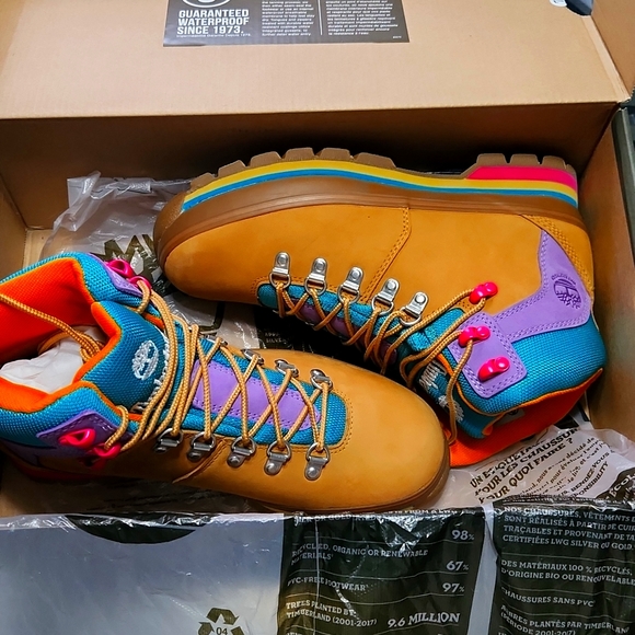 Timberland Shoes - Women's Euro Hiker Mixed-Media Waterproof Boots, Wheat Nubuck, Size 8M